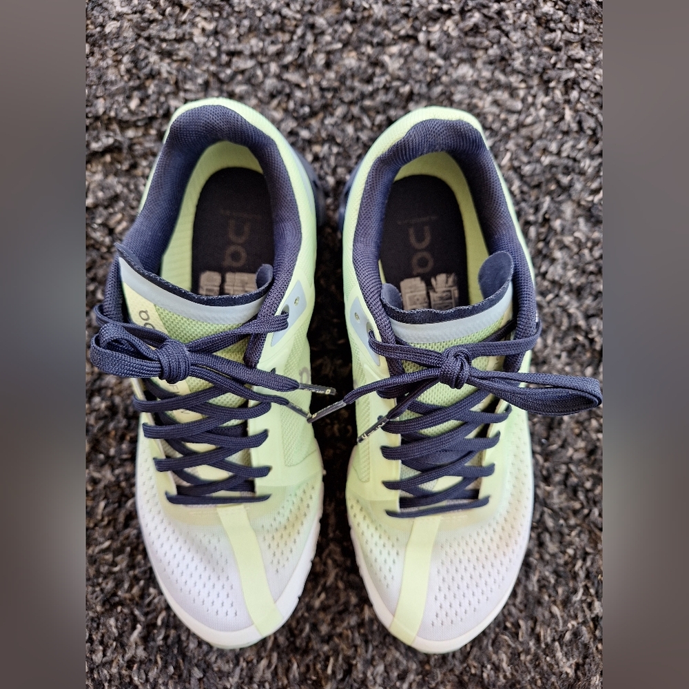 On Cloud Cloudflow 3 Running Shoes Woman Size 7 Meadow Green White**Pls Read** - Picture 10 of 16